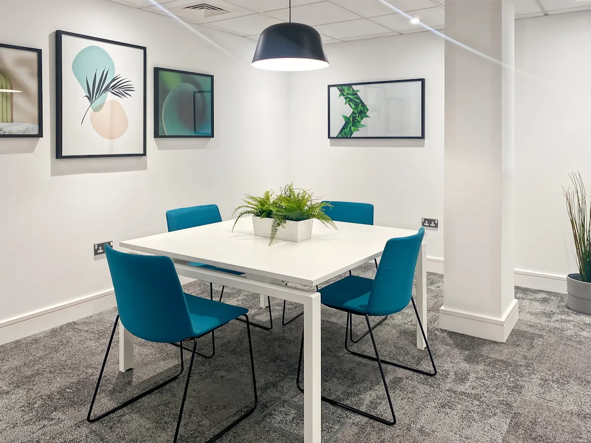 Great Victoria Street Belfast; Credit: Great Victoria Street Belfast